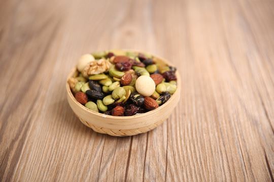 如何减少白癜风带来的危害,吃什么补黑色素? 如何减少白癜风带来的危害,吃什么补黑色素?