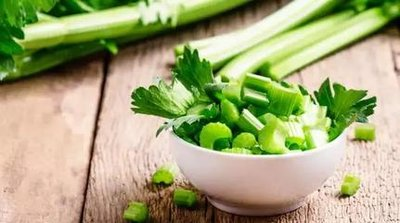 芹菜对白癜风患者友好吗? 芹菜对白癜风患者友好吗?